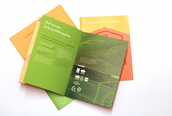 CURIOUSdesign - Cerealia - Cartellina e brochure